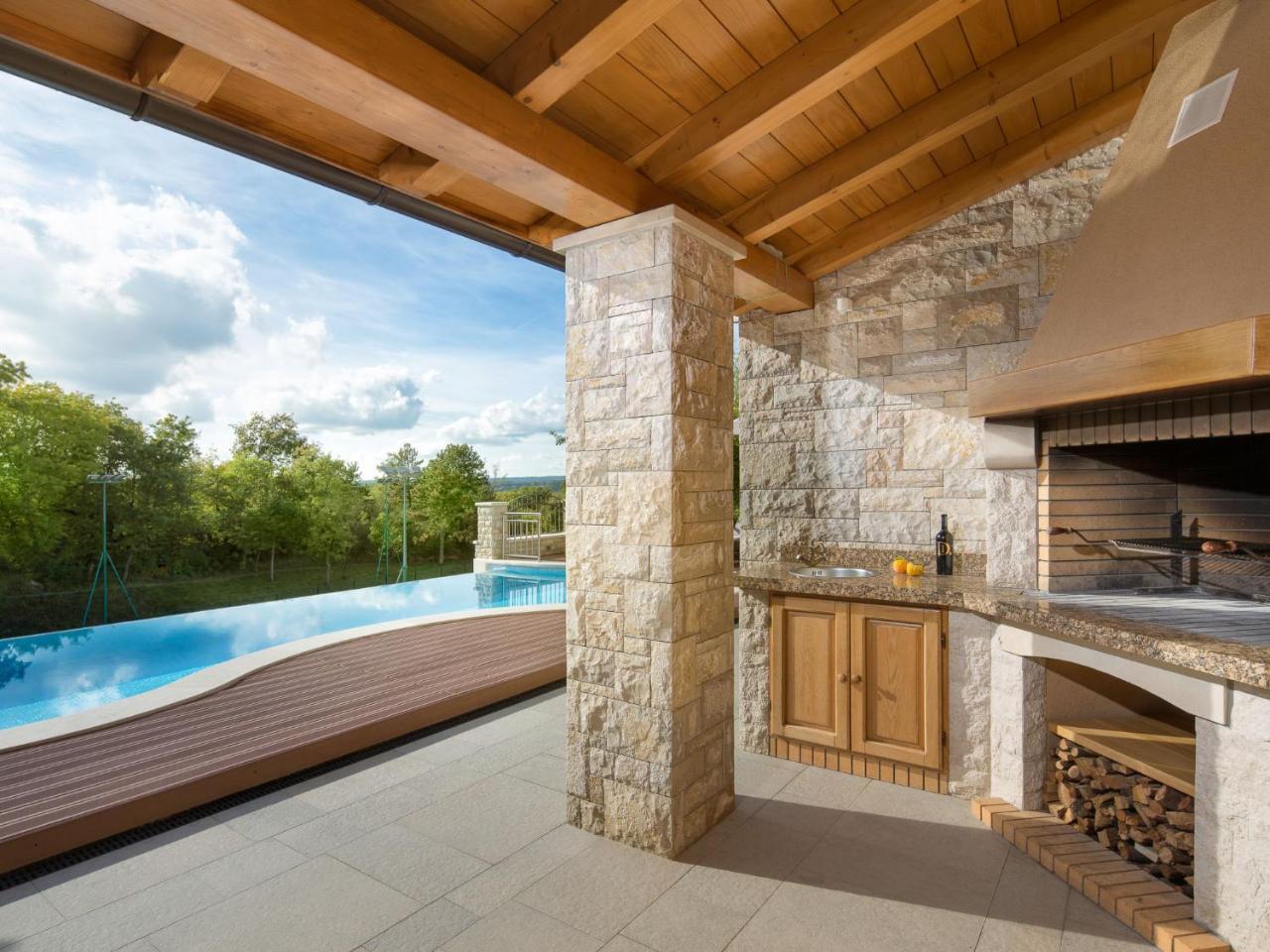 Villa Vlastelini By Interhome Krapan Екстериор снимка